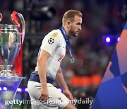 'EPL 최다골 →뮌헨 이적 후 UCL 우승 도전 결심' 케인, '토트넘과 이적 가능 비밀 계약'