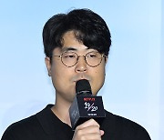 인사하는 ‘열아홉 스물’ 김재원 PD [포토엔HD]