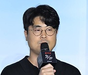 ‘열아홉스물’ PD “기획 후 법 바뀌어, 동시에 20살 먹는 일 없어졌다”