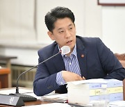 공약실천계획 발표한 한권 제주도의원…지방의원 최초