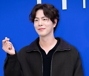 홍종현, 하트 줄까? [SE★포토]