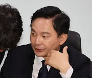 Won Hee-ryong claims decision to scrap the Yangpyeong expressway project was solely his decision, with no consultation with the president