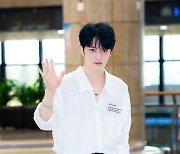 [T포토] 김재중 '화이트로 올킬'