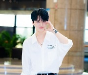 [T포토] 김재중 '이 비율, 저장각'