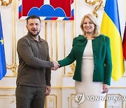 Slovakia Ukraine Zelenskyy