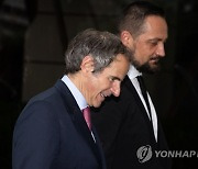 외교부 나서는 IAEA 사무총장