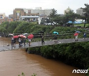 [오늘의 날씨]제주(9일, 일)… 최고 32도 무더위