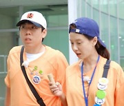 '런닝맨' 역대급 추격전..송지효, 막강 추리력으로 레이스 판 흔든다