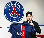 [오피셜] 이강인, PSG 역사상 첫 한국인 영입→'등번호 19번+계약 기간 5년'...리그앙 13호 코리안리거