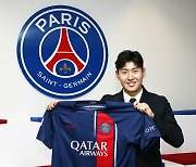 [오피셜] PSG, 이강인 영입 전격 발표…5년 계약+등번호 19번