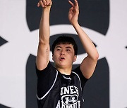 이현중, 호주프로농구 일라와라 입단...NBA 도전은 계속