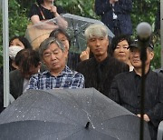 박원순 성추행 혐의 '중상모략' 주장에…與 "추악한 성범죄 미화, 2차 가해"