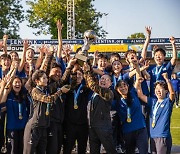 문경상무 여자축구단, ‘세계군인여자축구대회’ 우승…“프랑스 잡았다”