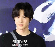 엑소 수호, 뮤지컬 실력 논란 심경 토로 “조금 실수해도 조롱…정신적으로 힘들어”