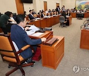 野 "차관이 박차고나가…납득조치 없으면 보훈부 법안 등 거부"