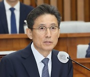 서경환 대법관 후보 “가족 비상장 주식, 취득 원가에 처분했다”