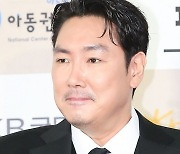 [포토] 조진웅, '부드러운 눈빛'