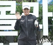 [Ms포토] 최혜용 '아침 일찍 출발해요'