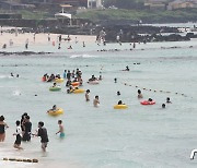 [오늘의 날씨] 제주(14일, 금)…흐리고 남부·산지에 가끔 비