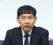 7월 경제동향 발표하는 이승한 기재부 경제분석과장