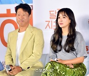 ‘달짝지근해’ 김희선 “유해진의 첫 코믹로맨스가 너무 궁금했다”