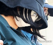 '초록색 수의 입은' 정유정, 검사가 공소장 읽자 고개 '벌떡'