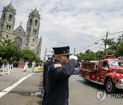 USA FUNERAL FIREFIGHTER