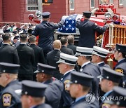 USA FUNERAL FIREFIGHTER