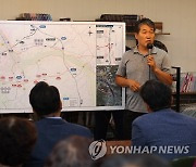 서울-양평 고속도로 관련 발언하는 청계2리 이장