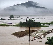 집중호우에 전국서 매몰사고...문경·예천 10명 실종·사망