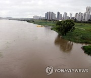 강경 금강 수위 상승…"주민들 강경상고·강경산양초로 대피"