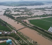 물에 잠긴 익산시 용안면 ... 10개 마을에 대피명령