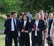 與, 尹 우크라 방문 성과 띄우기…"대한민국 달라진 위상"(종합)