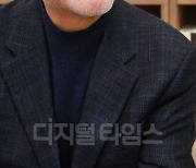 터져버린 목사들 “文, 코로나 빙자 사기 방역으로 ‘교회 탄압’…피해 보상하라”