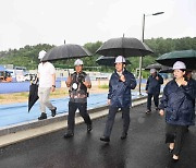 폭우에 산업계도 비상...정부 "과도할 정도로 시설 관리해야"