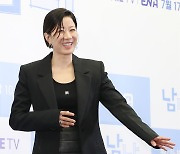 [오마이포토] '남남' 전혜진, 철부지 엄마처럼