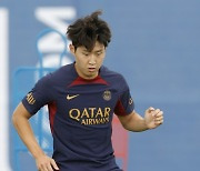 중원 자원 보강 여념 없는 PSG…이강인, 주전 경쟁 살아남을 수 있을까?