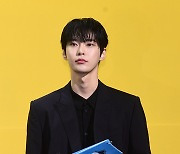 [ST포토] NCT 도영, 적응 안되는 비주얼