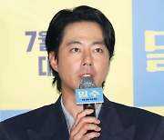 '밀수' 조인성 "류승완 감독, 분장 후 '소싯적 내 모습'이라고" [N현장]