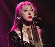 백예린 코로나19 확진으로 뉴욕 공연 불참…"기다린 팬들에게 미안"