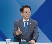 '초선' 이용빈, 5선 설훈 등에 "마녀? 결별?..고민하고 말했으면"[여의도초대석]