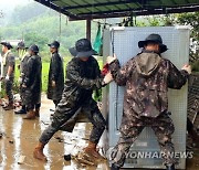 지겨운 장마, 내일 소강...찜통더위 주의