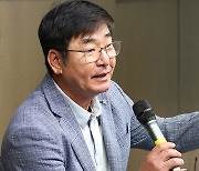 류중일 AG 야구대표팀 감독, 일본 전력 분석 위해 출국