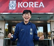 월드컵 분위기 체험하는 여자축구의 미래들…"감사한 시간, 좋은 기회"