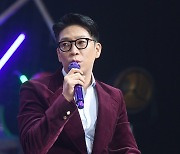 [Y이슈] MC몽, 엑소 멤버 템퍼링 의혹 재점화…녹취록 진실게임 시작