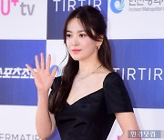 '청룡시리즈어워즈' 대상 송혜교…무관왕 최민식의 존재감[종합]