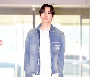 [MD포토] 이준호 '데님 재킷 가을 패션'