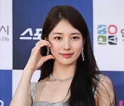 수지, '청룡시리즈어워즈' 여우주연상 [사진]