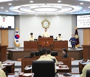 제293회 칠곡군의회 임시회 폐회