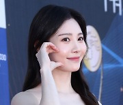 유라 '귀엽게 볼하트'[★포토]